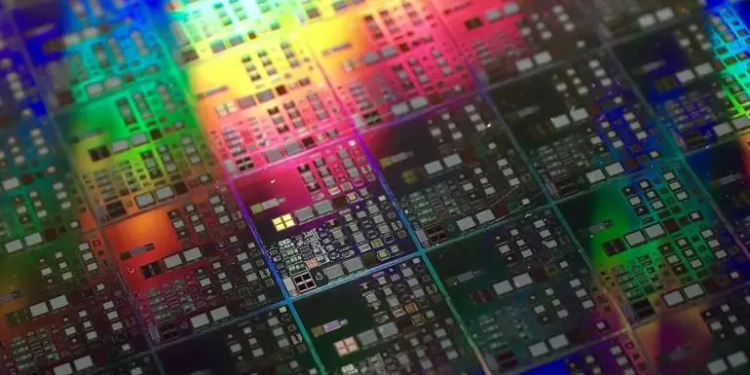 Presentan ‘Proyecto del Centro de Diseño de Semiconductores’