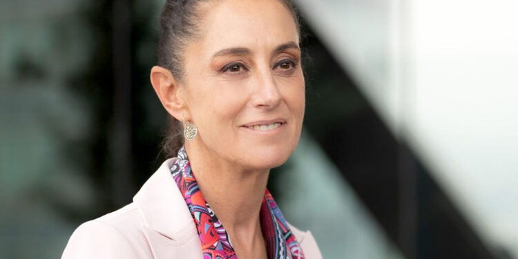 Van recaudados 4 mil mdp en primer trimestre tras aplicación de IVA a apps: Sheinbaum