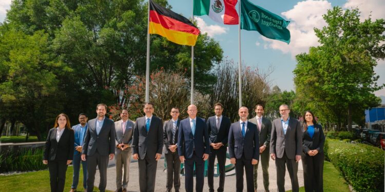 Embajador de Alemania visita Boehringer Ingelheim México