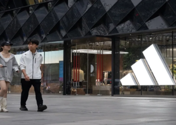 Entra en vigor el nuevo arancel chino del 125 % a todos los bienes de EE. UU.