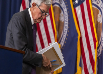 Trump pide despedir al responsable de la Reserva Federal cuyos informes son un «desastre»