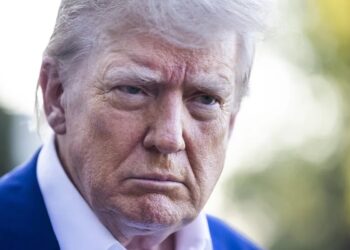 Diplomacia tasada en oro e inversiones, la fórmula que utilizan empresarios y políticos para sortear a Trump