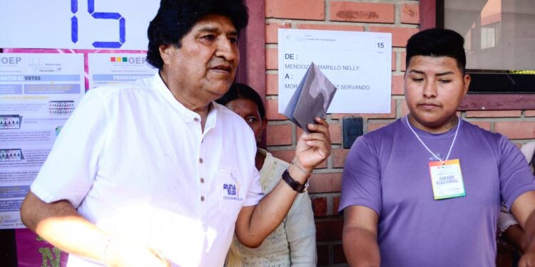 Elección en Bolivia tiene a la derecha como favorita, tras 20 años de socialismo