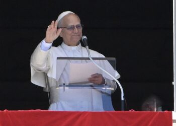 Papa León XIV hace un llamado para detener la “pandemia de armas” en todo el mundo