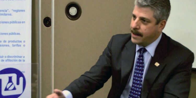 Empresas sin registro sanitario en la mira: insumos médicos de dudosa calidad