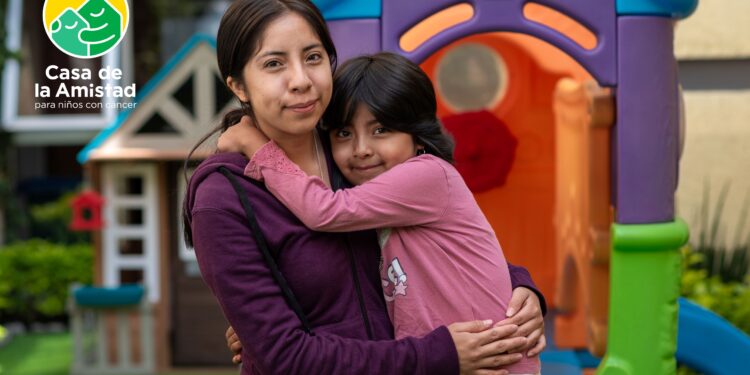Casa de la Amistad celebra 35 años llevando esperanza a niños y jóvenes con cáncer de México