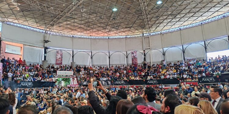 Pedro Haces rinde su Primer Informe con gran convocatoria y compromisos legislativos