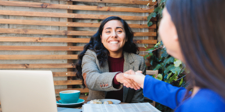 Insignias digitales Tecmilenio: la clave para hacer más visible un perfil profesional