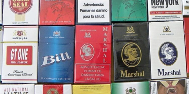 Aumentar carga fiscal a cigarros beneficiará al crimen organizado: CONCOMERCIOPEQUEÑO