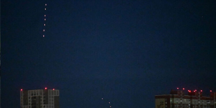 Rusia dispara más de 500 drones y misiles contra Ucrania