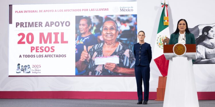 Sheinbaum critica relanzamiento del PAN en medio de emergencia por lluvias