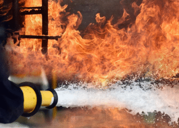 Momento exacto de la explosión en el restaurante La Soldadera, en CDMX