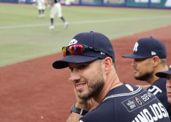 Planet Fitness® México y Sultanes de Monterrey hacen equipo dentro y fuera del diamante