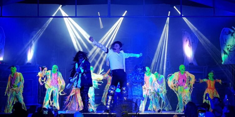 “MICHAEL HALLOWEEN EXPERIENCE”: EL ESPÍRITU DEL REY DEL POP RESUCITA EN EL TEATRO ROYAL DEL PEDREGAL