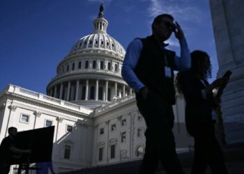 Sheinbaum propondrá eliminar fuero a diputados y senadores con reforma electoral