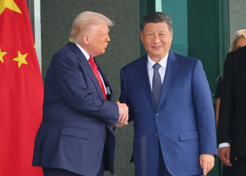 Trump anuncia 10% de reducción a los aranceles que impuso a China tras reunión con Xi Jinping