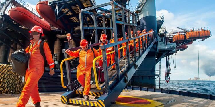 Contratos de Cotemar con Pemex suman más de 60 mil mdp y se extienden hasta 2029