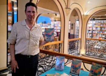 Travis Arias presentará Los colores de tu transformación en la FIL de Guadalajara