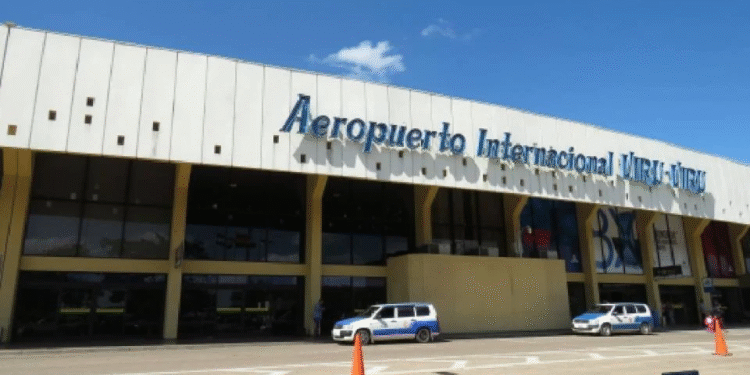 Arrestan a exministro de Luis Arce en Bolivia por negarse a una inspección en un aeropuerto