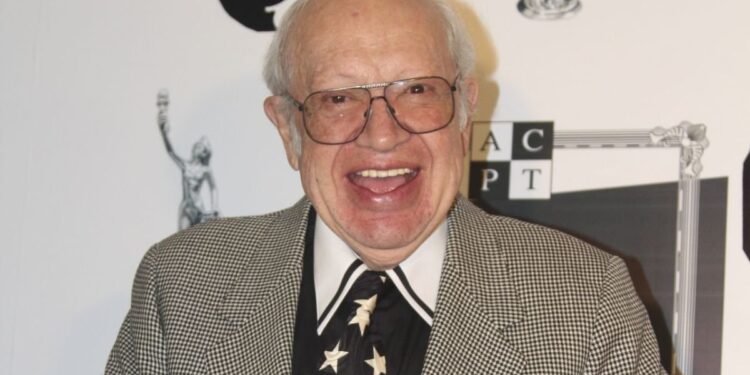 Muere Eduardo Manzano, “El Polivoz”: el humor mexicano pierde a un ícono a los 87 años