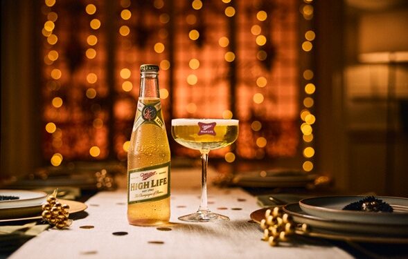 Miller High Life transforma deseos en esferas doradas