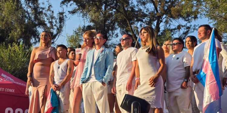 La CDMX abraza la diversidad: “Translúcido” convierte el Parque Abasolo en un acto de visibilidad y celebración