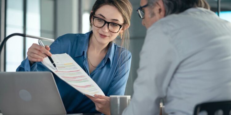 Brókers SOC: el acompañamiento financiero que convierte sueños patrimoniales en decisiones inteligentes