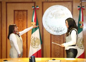 Diputada López Rabadán toma protesta a Zaria Aguilera Claro como diputada federal