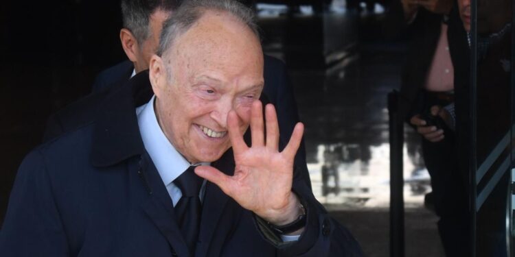 lejandro Gertz Manero rinde protesta como embajador ante Reino Unido tras ser ratificado