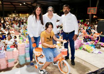 Lleno total en la zona maya con el respaldo de Rafa Marín y Jessica Álvarez