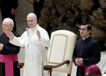 Papa León XIV alerta sobre peligros de chatbots y algoritmos en la IA