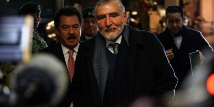 Adán Augusto deja la coordinación de Morena en Senado; en su lugar, asume Ignacio Mier