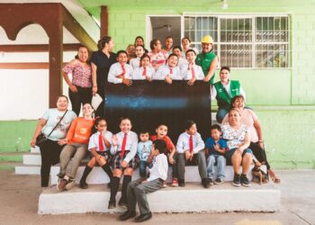 Luces de Esperanza contribuye al desarrollo educativo de Nuevo León con energía solar