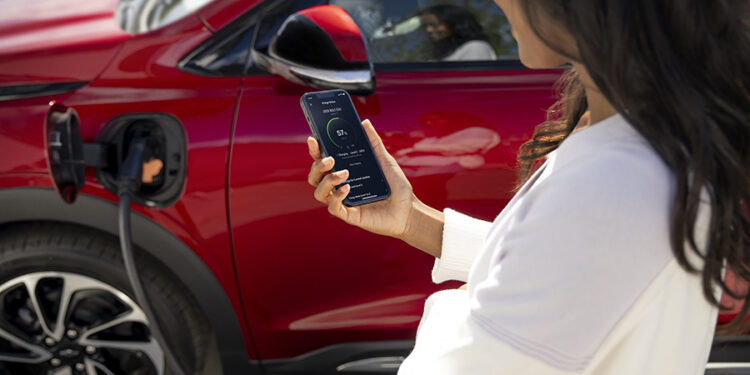 OnStar alcanza 300 mil vehículos conectados en México fortaleciendo su liderazgo en tecnología automotriz