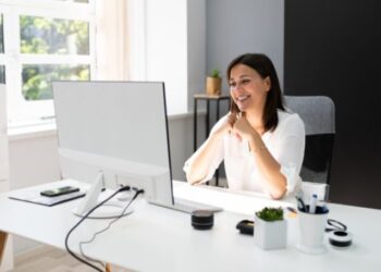 La Escuela de Posgrado de Salamanca celebra su primer año impulsando la formación online especializada