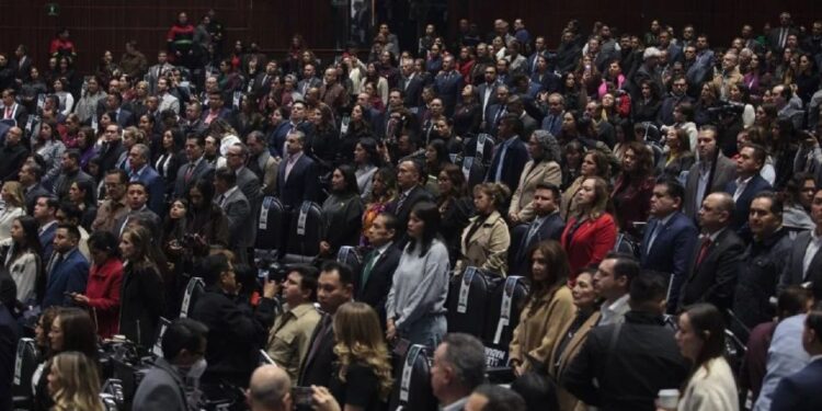 Diputados se dan magapuente tras dos días de trabajo; sesionan hoy y regresan el próximo martes