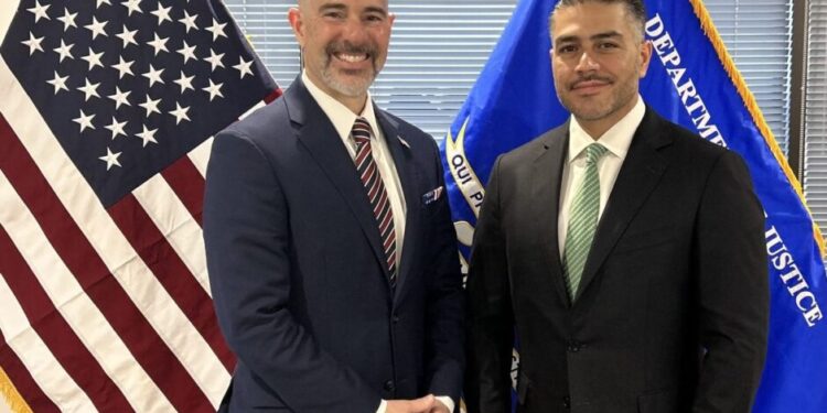 Harfuch y el director de la DEA se reúnen en Washington para hablar de cooperación contra el narcotráfico