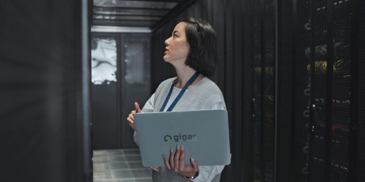 Gigas lanza Biblion: plataforma de IA generativa para proteger el conocimiento corporativo 