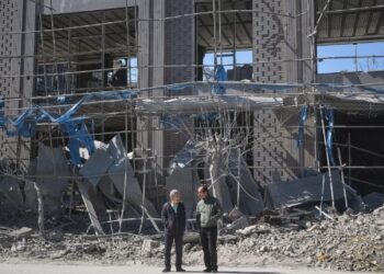 Israel ataca edificio en Irán donde se prevé la elección del sucesor del ayatolá Jamenei