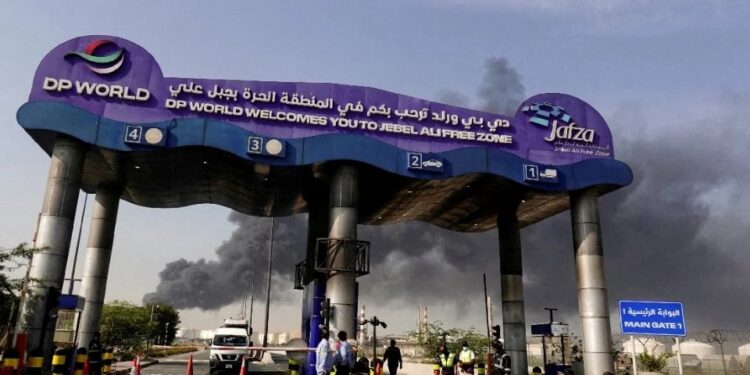 Teherán ataca sucursales de Citibank en Emiratos Árabes Unidos y Baréin por agresión a bancos iraníes