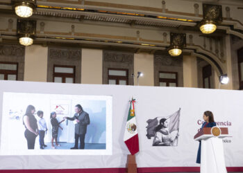 Miércoles de Vivienda para el Bienestar: Presidenta inicia entrega en Colima; continúa construcción de 1.8 millones de viviendas en el país