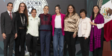 Presidenta presenta concurso Representa a México en la inauguración del Mundial para obsequiar el boleto 00001 a una joven de 16 a 25 años