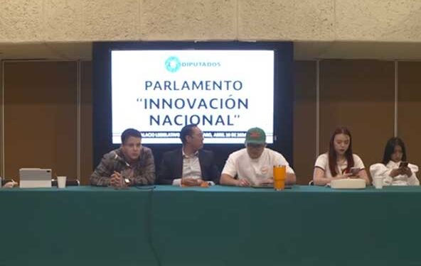 Realizan en San Lázaro el Parlamento Innovación Nacional con jóvenes universitarios de distintas instituciones