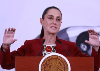 Sheinbaum defiende ley de inversión en infraestructura y descarta riesgos para las Afores