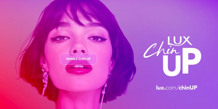 LUX presenta «Chin Up» para desafiar el «Text Neck» y recuperar la postura de protagonista