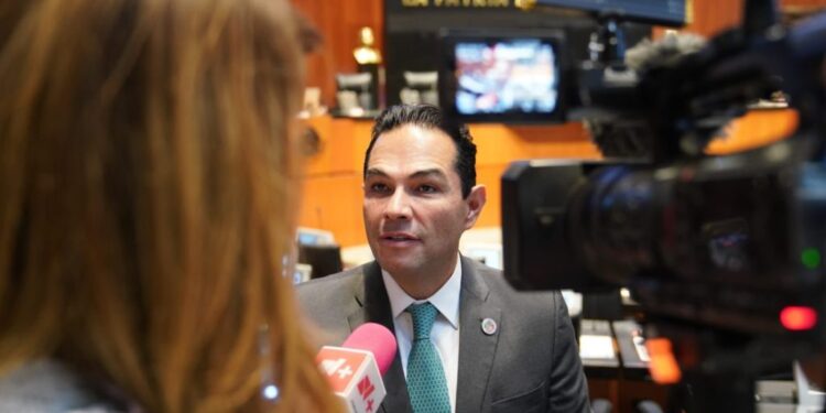 El Senador Enrique Vargas del Villar se manifiesta en favor de la Economía de Mercado para fortalecer el desarrollo equitativo de México