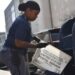 Los cárteles utilizan el servicio postal y de paquetería como principal método para distribuir drogas en EU, revela gobierno de Trump