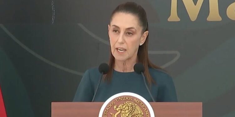 «Ninguna potencia nos va a decir cómo nos gobernamos»: Sheinbaum rechaza la intervención extranjera en su discurso de la Batalla de Puebla