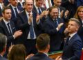 Invisten a Péter Magyar como nuevo primer ministro de Hungría y pone fin a 16 años de Orbán