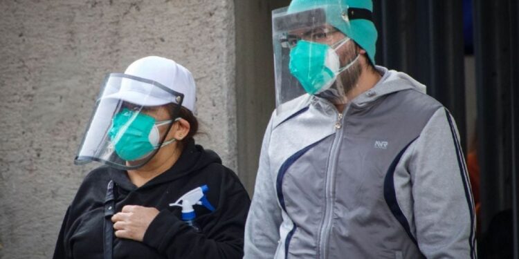 OMS estima que la Covid-19 provocó más de 22 millones de muertes, el triple de lo notificado